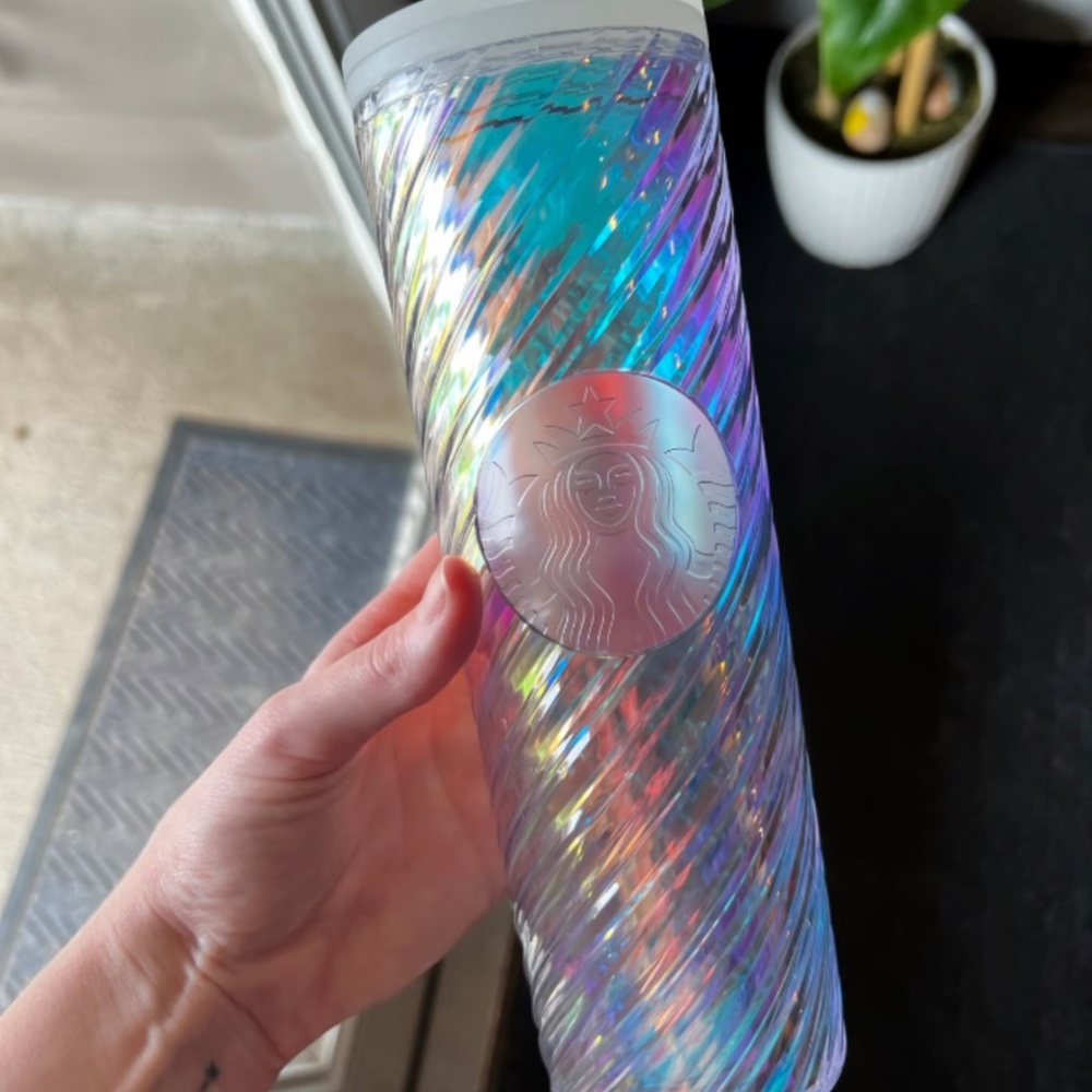 Starbucks Hot To-Go Tumbler 16 oz Iridescent Color Changing Design